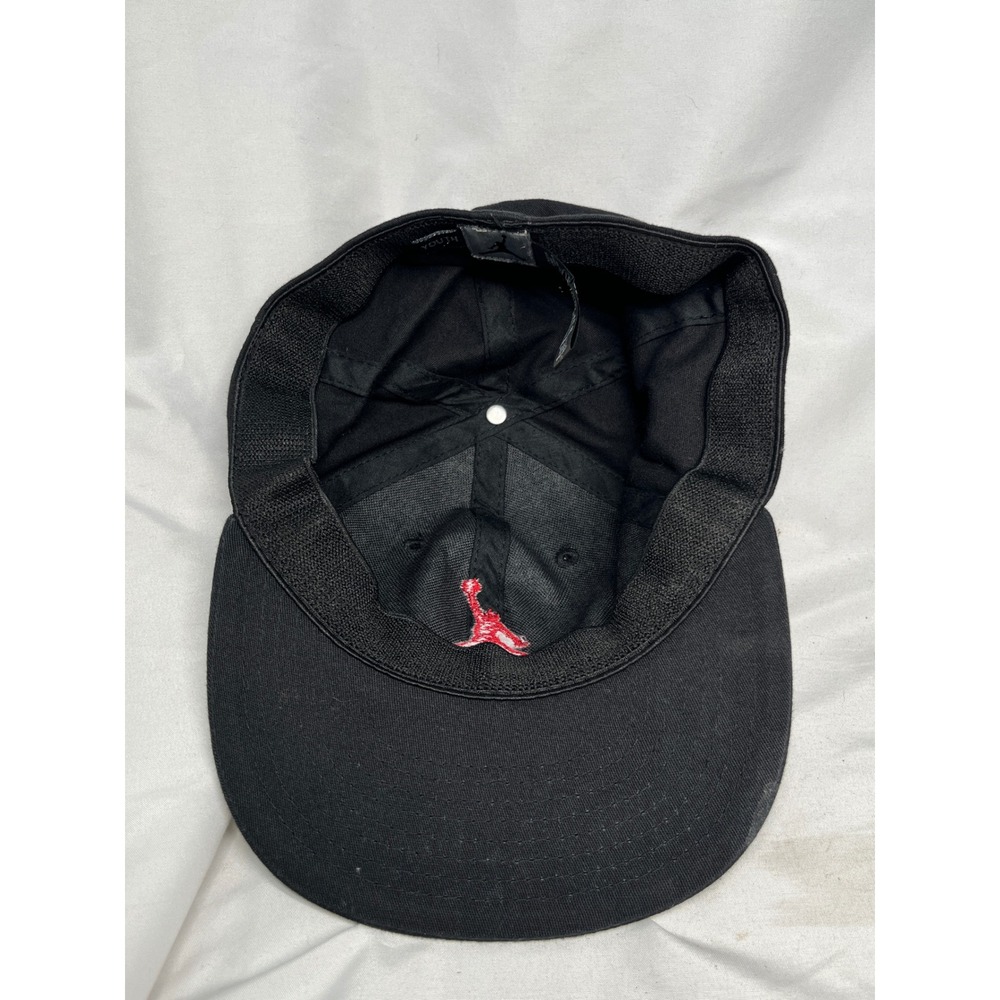 Jordan Youth Baseball Hat Black Red Jumpman Logo Flat Brim Cap 1076-391-112 - Picture 10 of 10